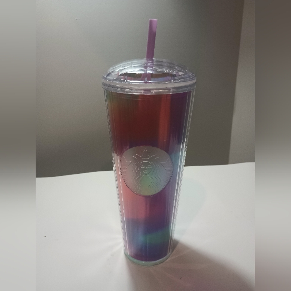 Starbucks Summer 2021 Rainbow Kaleidoscope Dome 24oz Cold Cup Tumbler Venti